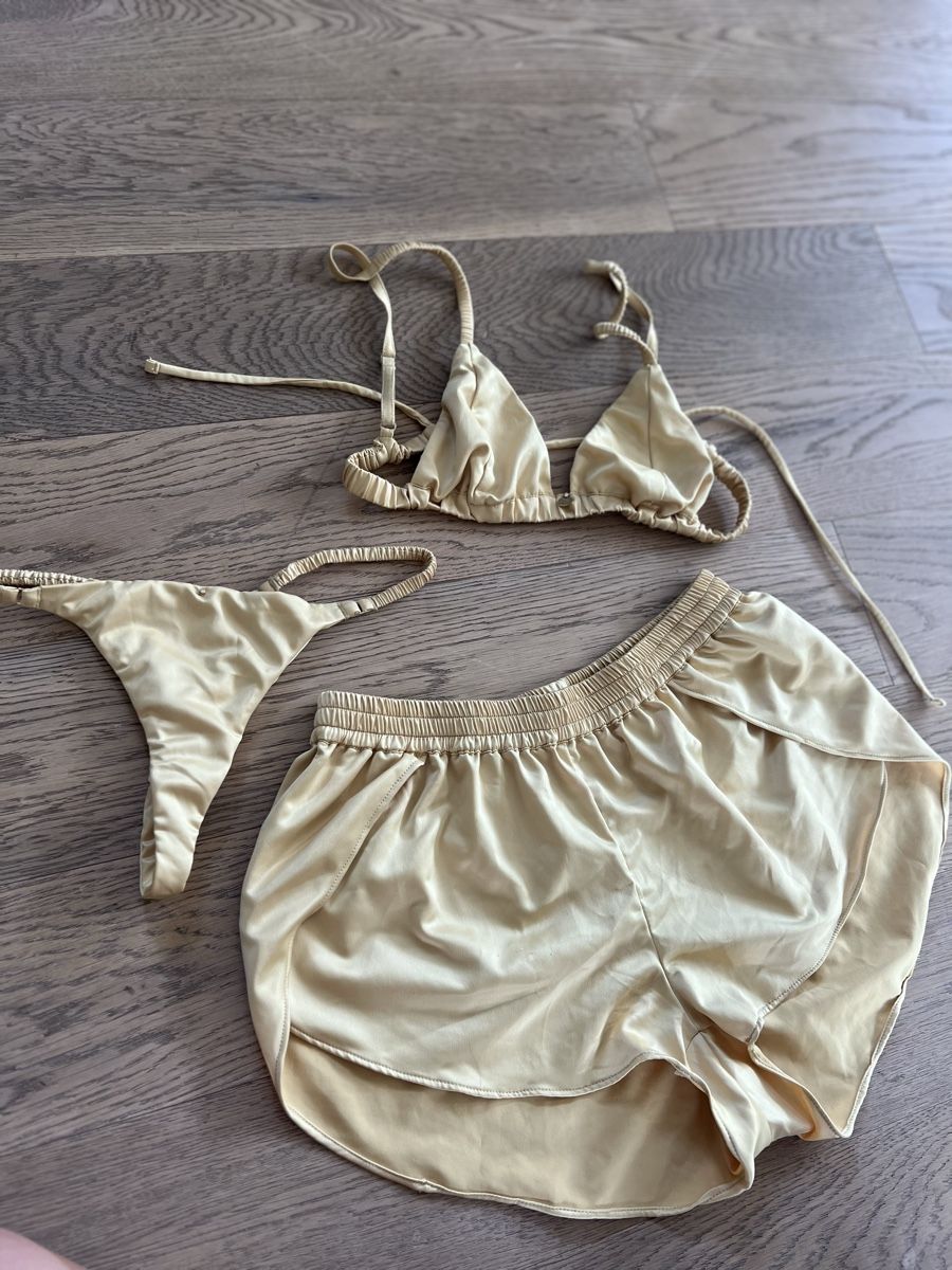 Altra biancheria intima: Gooseberry Intimates Set – Usato da Aarau venduto da Marylou90