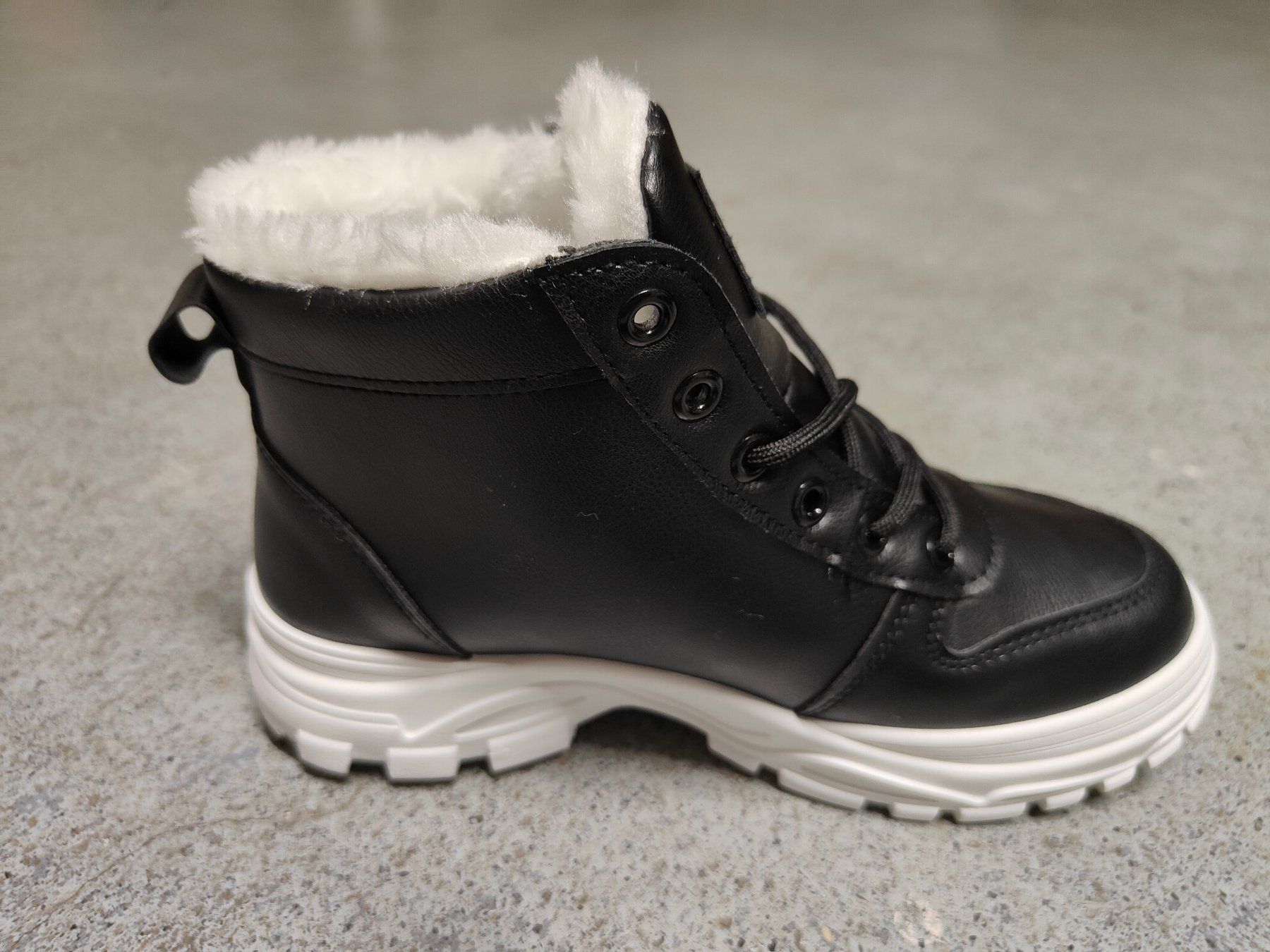 Scarpe da donna: Winterschuhe – Nuovo (secondo la descrizione) da Zollikofen venduto da Cecilia18 2