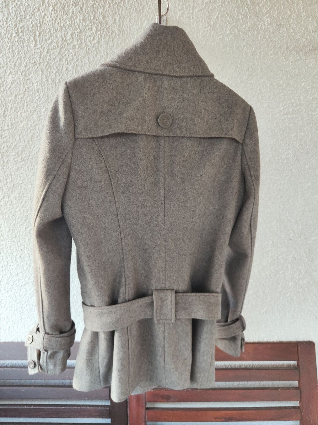 Only Cappotti: mantel Only Gr. L – Usato da Effretikon venduto da jeb_l9k5 2