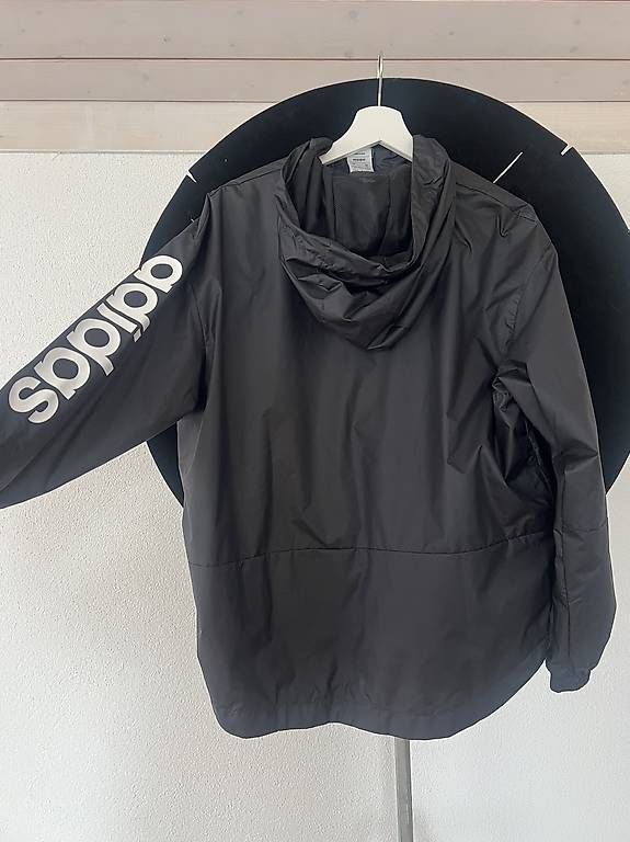 Vestes: Adidas Windjacke – Neuf avec emballage d'origine à Oberrüti par Jes_seei 1