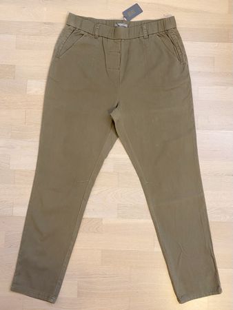 Leichte Damen Hose von NILE, Gr. XL. Neu.
