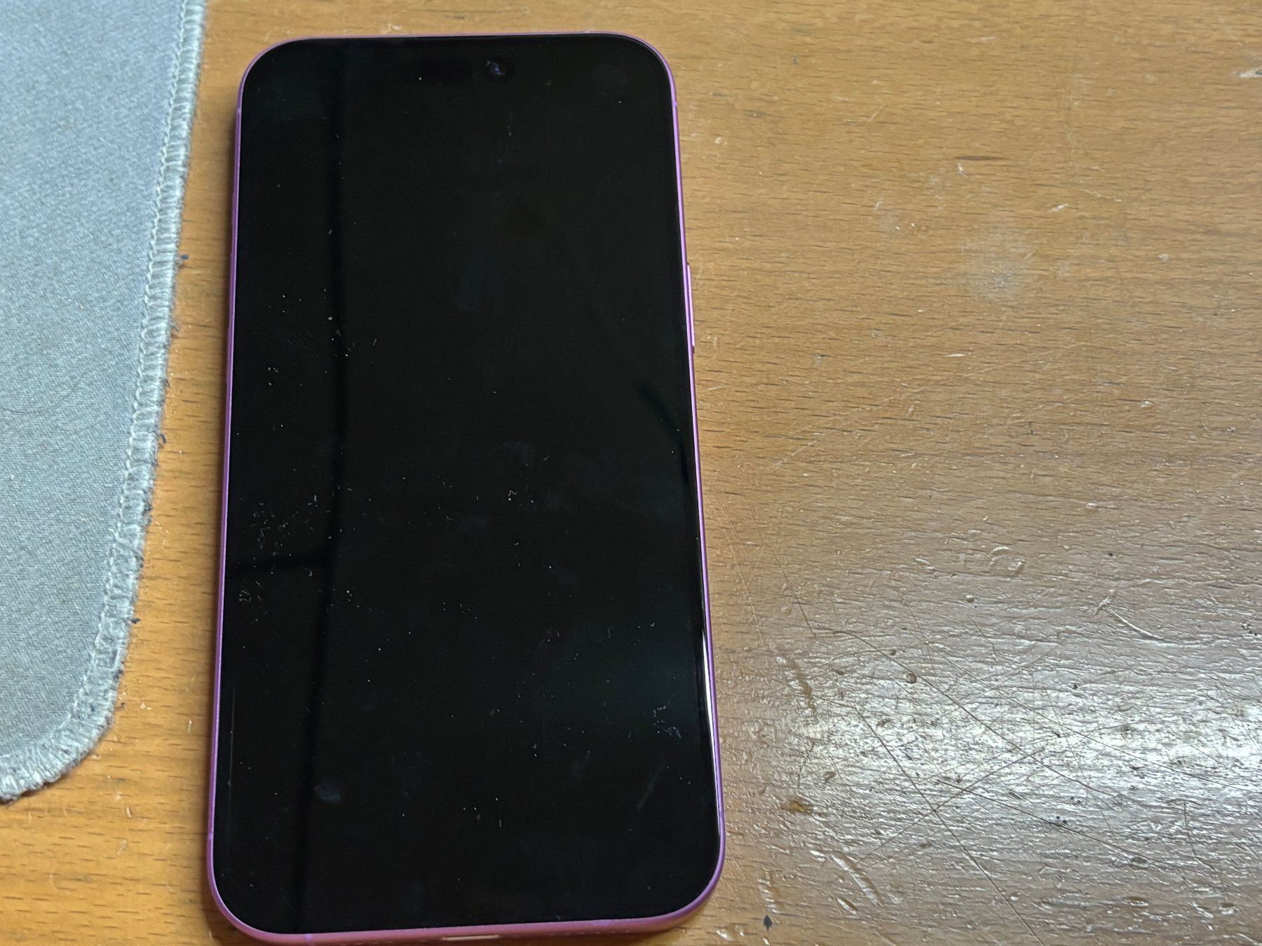 Apple Telefoni cellulari / Smartphones: Iphone 16 Plus 128Gb#25 – Usato da Au SG venduto da bah_6f5w