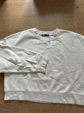 Sweatshirt / Pullover beige