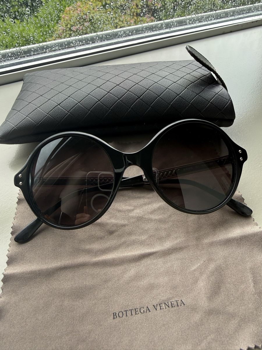 Bottega Veneta Occhiali & Lenti: Bottega Veneta Timeless Elegance Sunglasses, new – Nuovo e nell'imballaggio originale da Zürich venduto da EShopping81 2