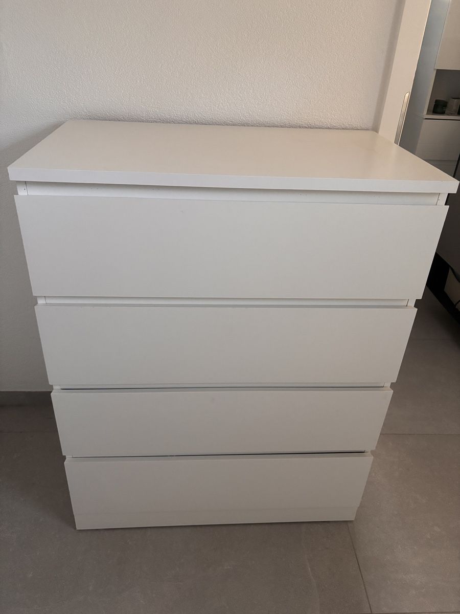 Cassettiere: Ikea Kommode 4 Schubladen – Usato da Portalban venduto da Jornsbeatrice