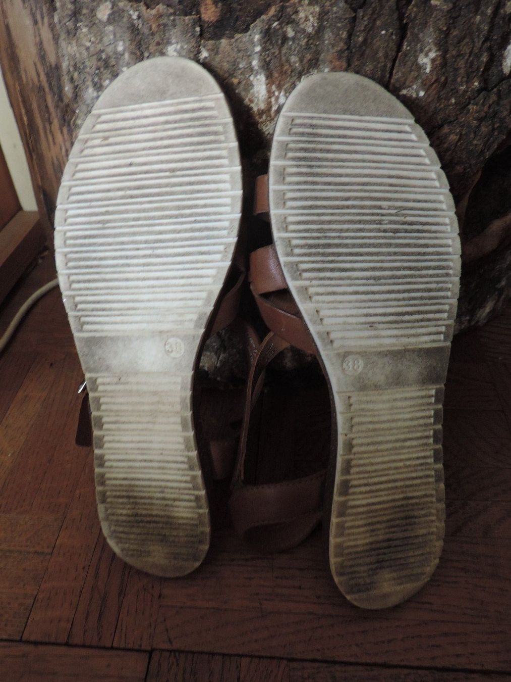 Scarpe da donna: sandales cuir brun camel – Usato da Genève venduto da Axelle333 7