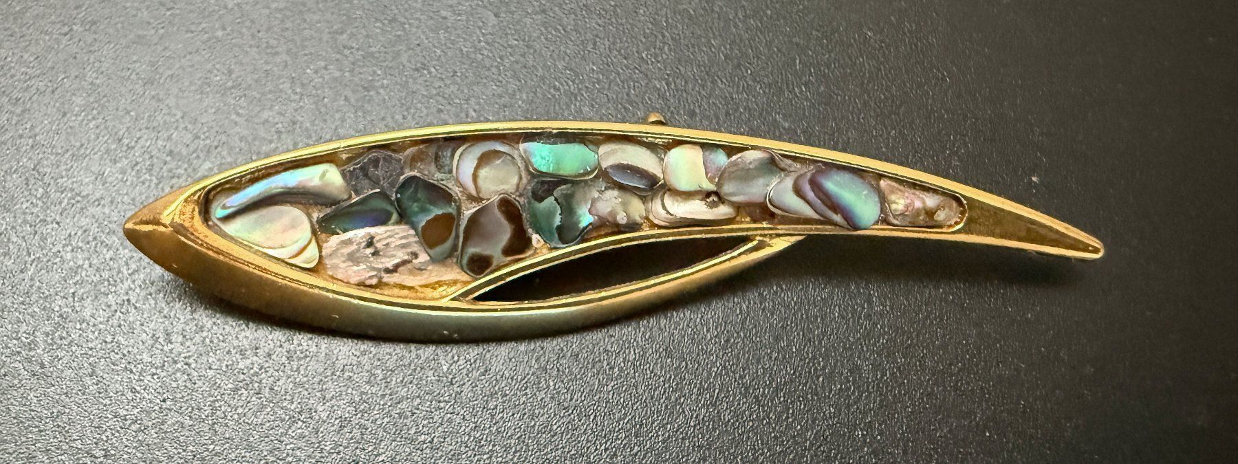Broches & Aiguilles: Brosche vergoldet mit Perlmutt-Einlage – Neuf (Voir description) à Richterswil par Nathan_adler 1