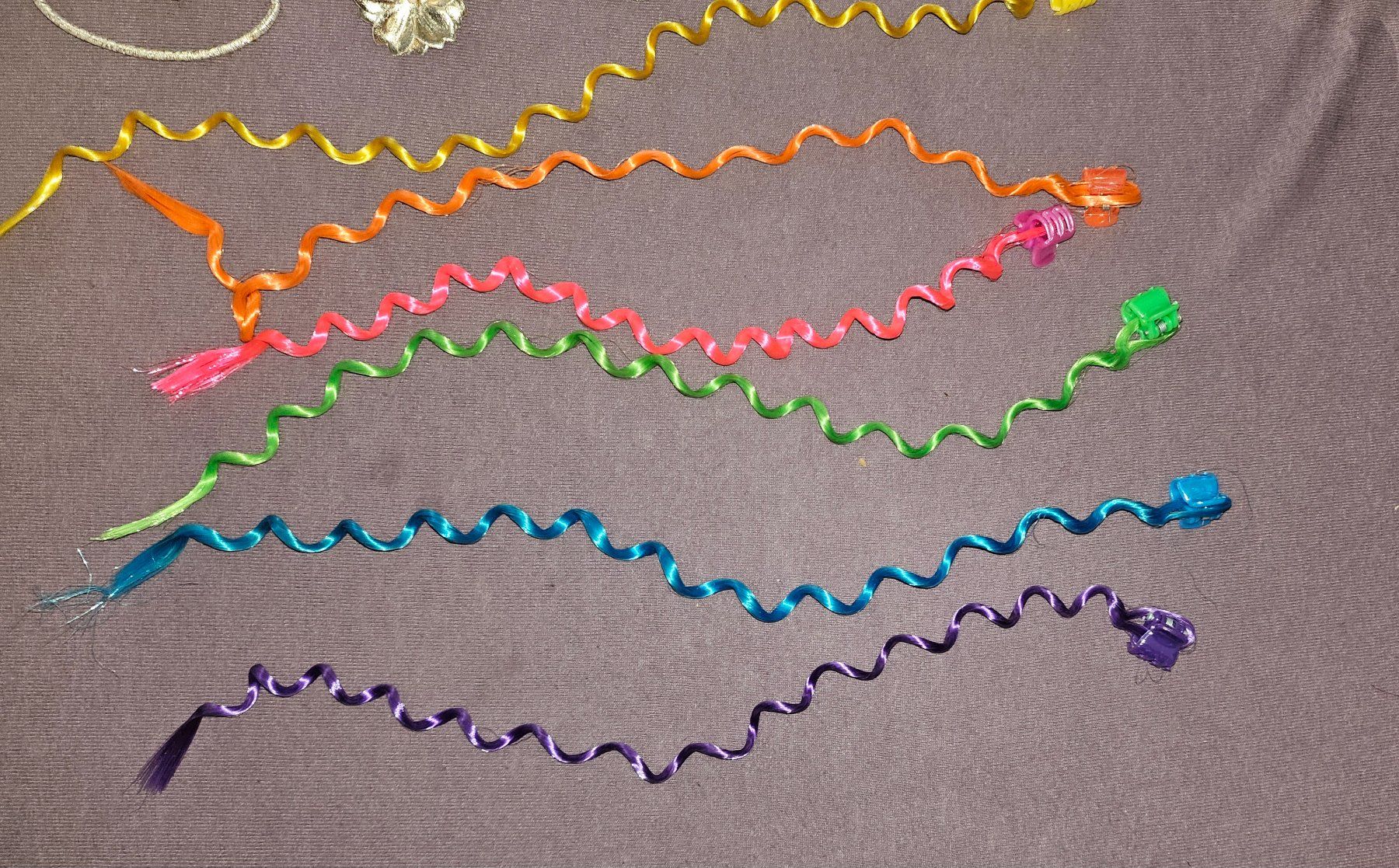 Accessori per capelli: Set: Haarschmuck – Nuovo (secondo la descrizione) da Thun venduto da Shame 2
