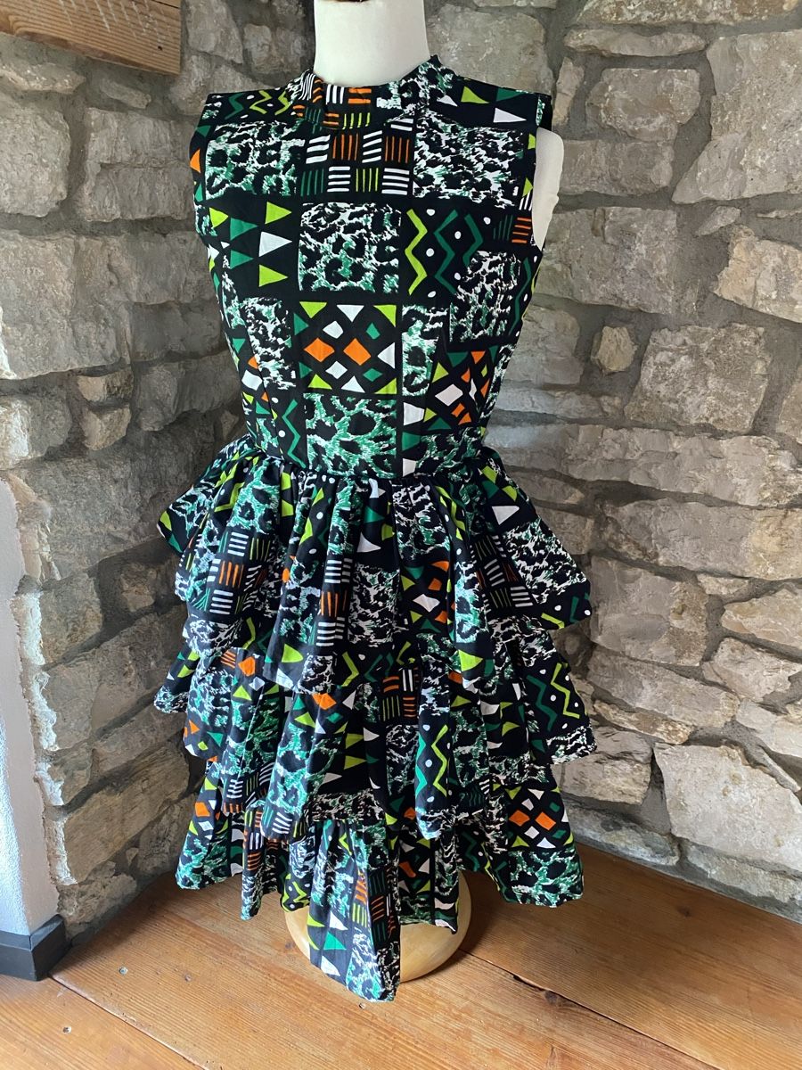 Vestiti: Robe neuve wax africain Taille 34 – Nuovo e nell'imballaggio originale da Moutier venduto da Happyvidedressing 1