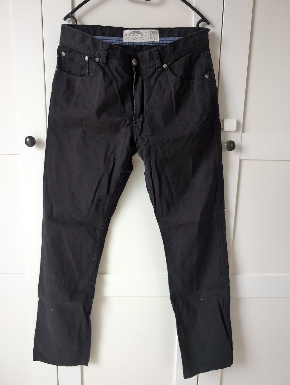Pantaloni: Schwarze Herren Hose, Gr. W33 – Usato da Alberswil venduto da __colafroeschli__