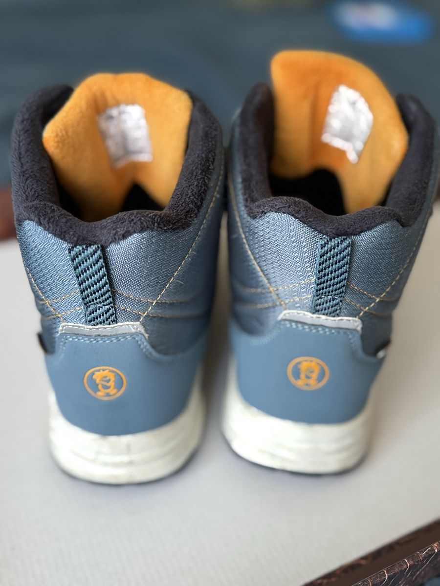Chaussures garçon: Winter Schuh Gr39 Junge – D'occasion à Winkel par Olirickli05 1