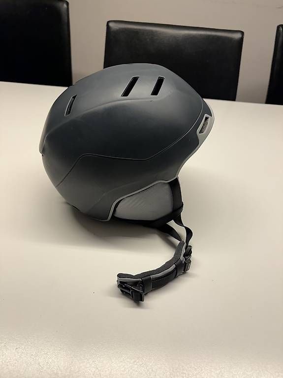 Caschi: Ski / Snowboardhelm Marker Confindant – Usato da Luzern venduto da dfr_dx5r 1