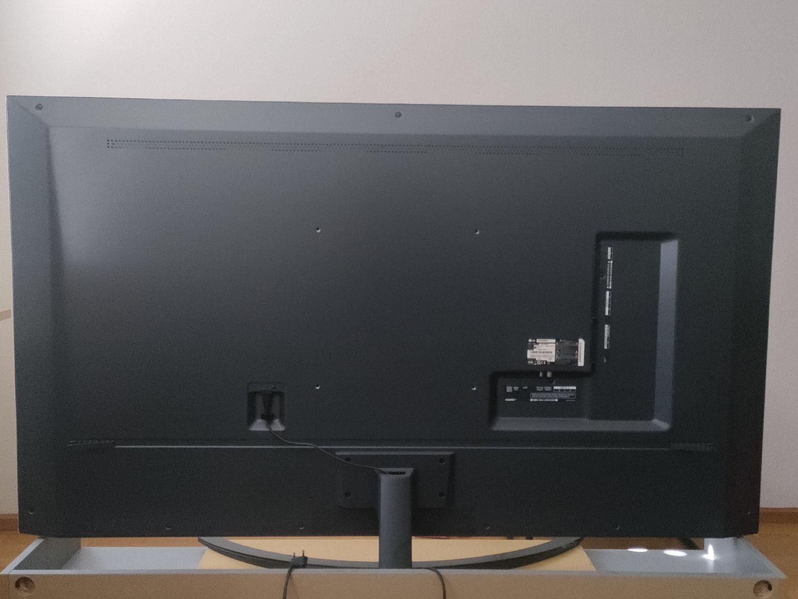LG Televisori: LG 65" Nano TV almost new – Nuovo (secondo la descrizione) da Basel venduto da yat_r699 7