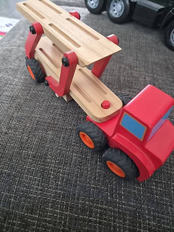 Giocattoli: Auto Transporter  – Usato da Birsfelden venduto da san_9st7