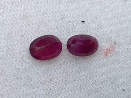 Natürliche Rubine 7x5mm 4 Stück