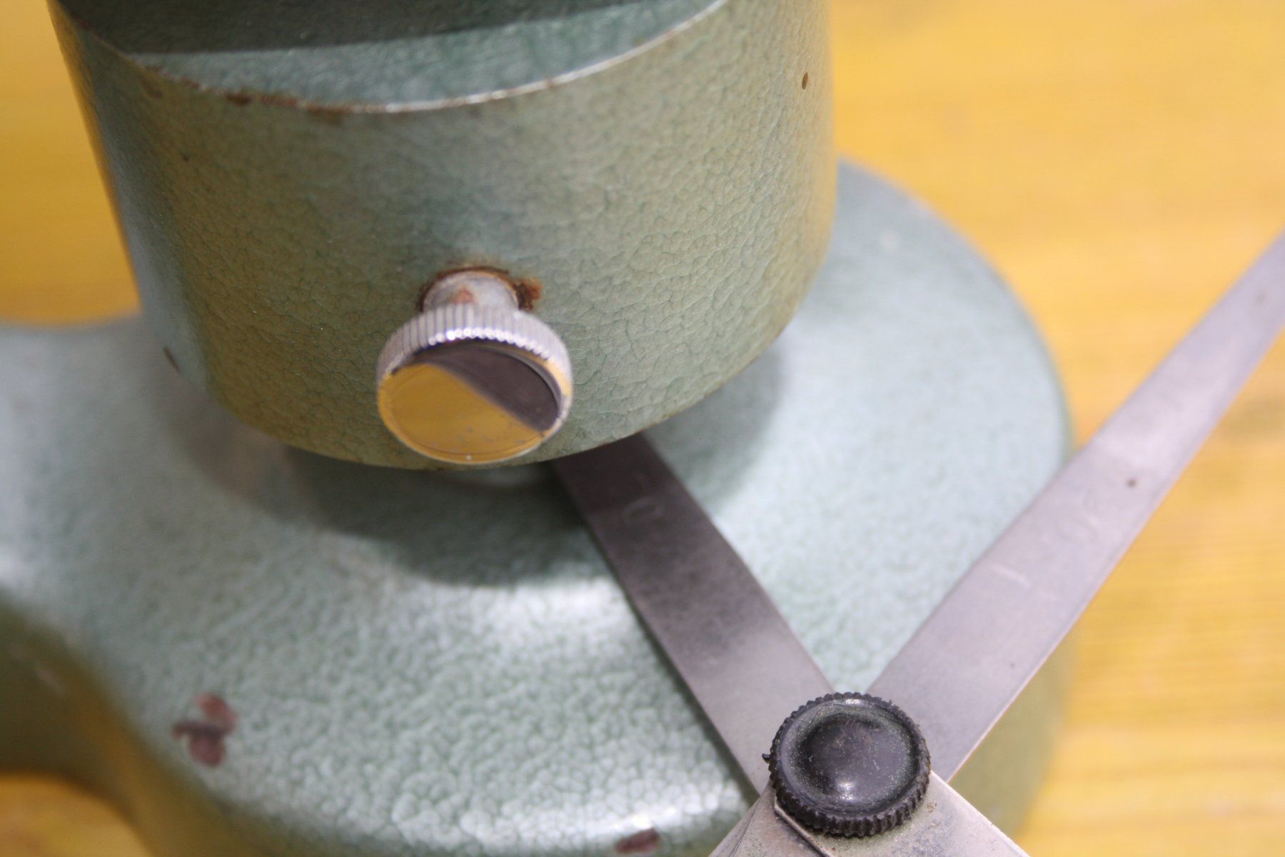Misurare: MIKROMETER GROSSES STAND MIKROMETER ANTIK? – Usato da Wauwil venduto da Pneuedy 5