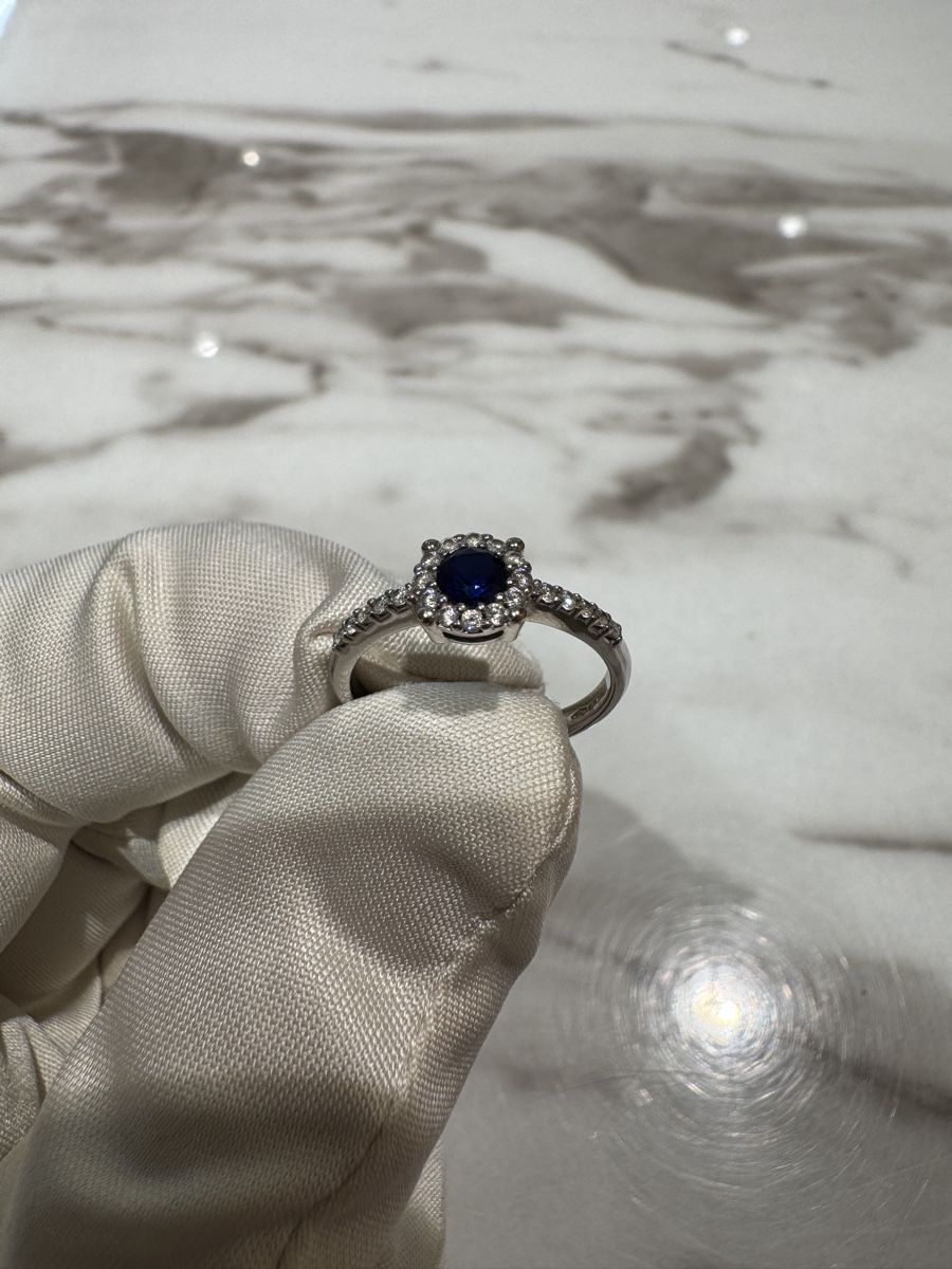 Ringe: Damenring weissgold  – Gebraucht aus Schaffhausen von glamour-shop