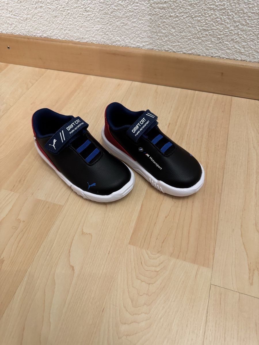 Scarpe per ragazzi: BMW Kinderschuhe Grösse 23 – Nuovo (secondo la descrizione) da Rotkreuz venduto da luxurybe
