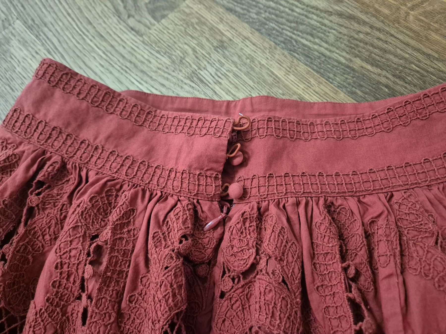 Sezane Gonne: Sezane maxiskirt size S in rust – Usato da Zürich venduto da monadiederich 2