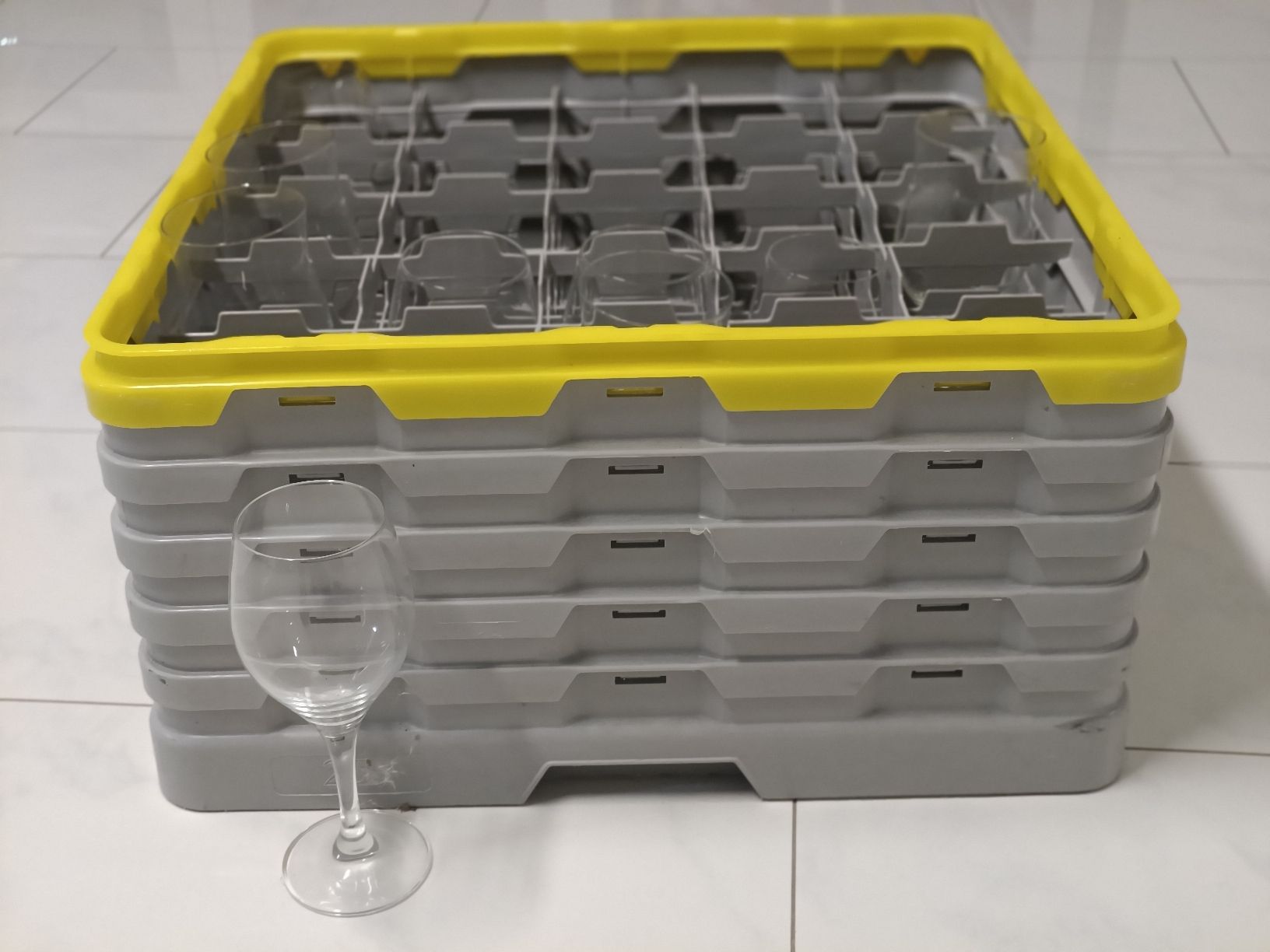 Appareils de cuisine: Gläcerkorb CIDELRACK, 50x50x26cm  – Neuf (Voir description) à Liestal par BijuP 1