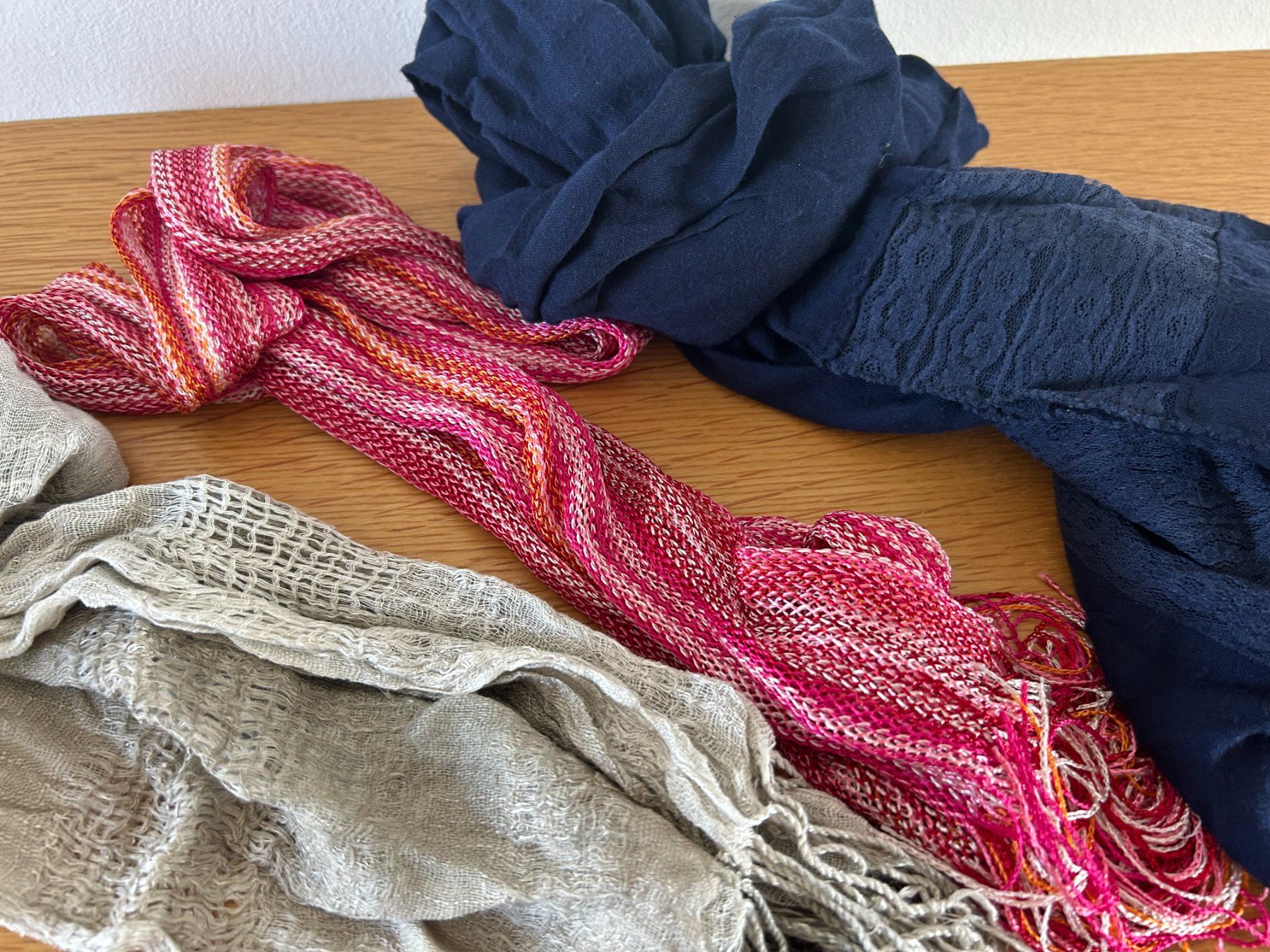 Foulard & Sciarpe: Sommerschal-Set ab 3.- – Usato da Horn venduto da Mada72 2