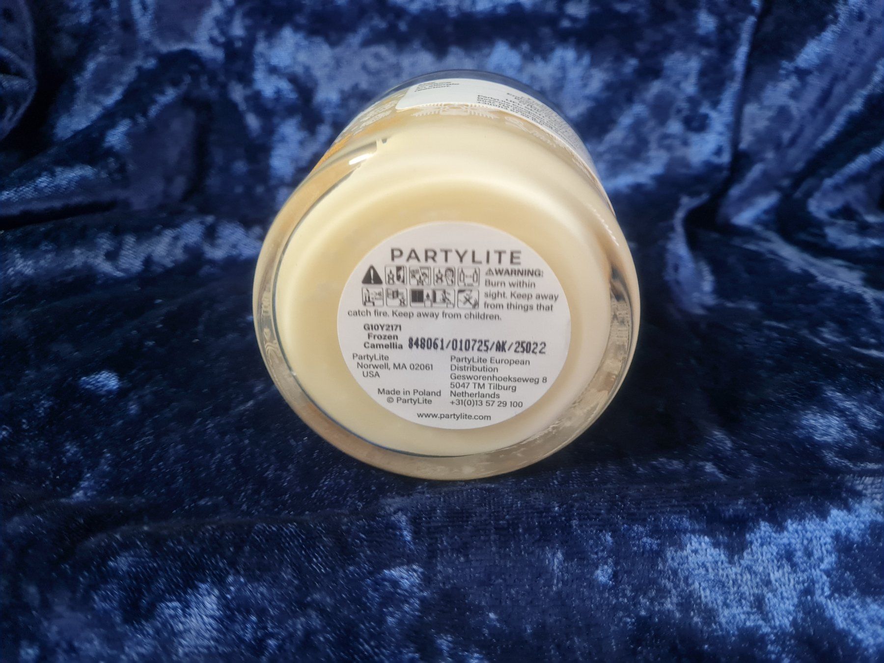 Partylite Candele: PartyLite - Mini-Duftwachsglas Frozen Camelia – Nuovo e nell'imballaggio originale da Othmarsingen venduto da Kleibai 1