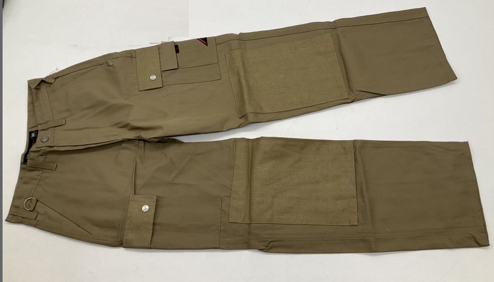 Pantaloni: Arbeitshose Gr. 44, BP – Nuovo e nell'imballaggio originale da Uerkheim venduto da Kaufoption
