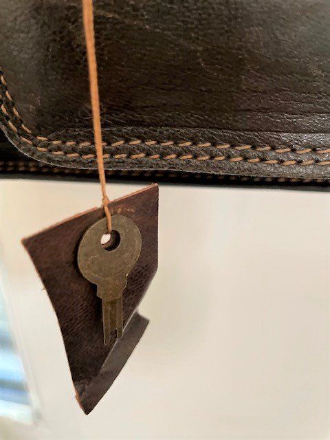 Taschen: TOllE LedeRtAschE – Gebraucht aus Winkel von zeho 3