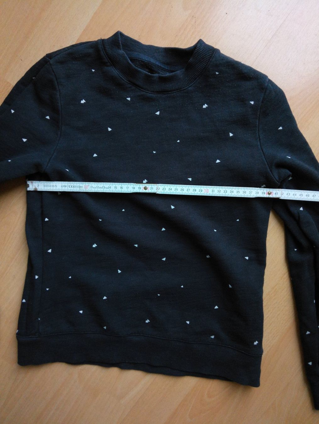 Maglioni & Felpe: Pullover mit feinem geometrischem Print, XS – Usato da Zürich venduto da philoumena 3