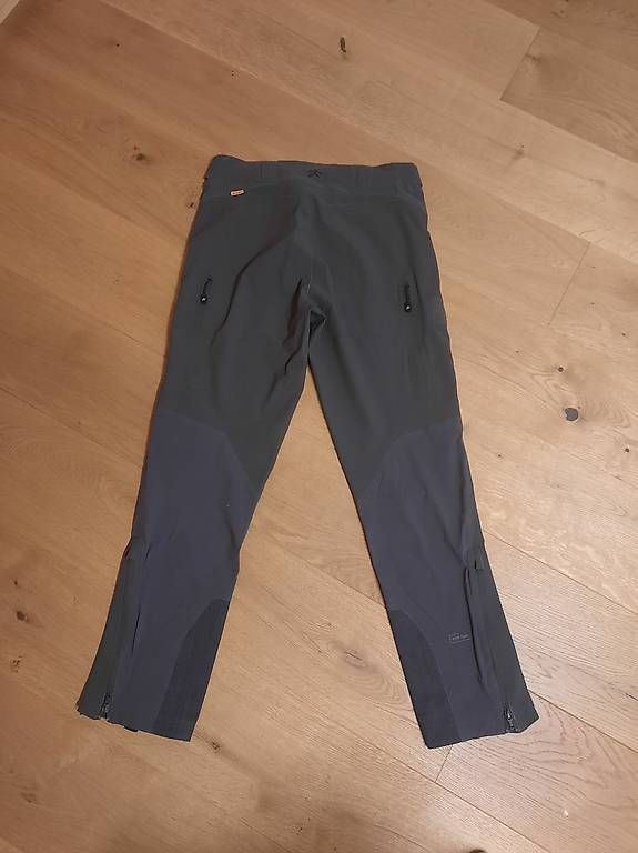 Pantaloni: RADYS R4W light Softshell Pants M – Usato da Grabs venduto da a.nnaa 1