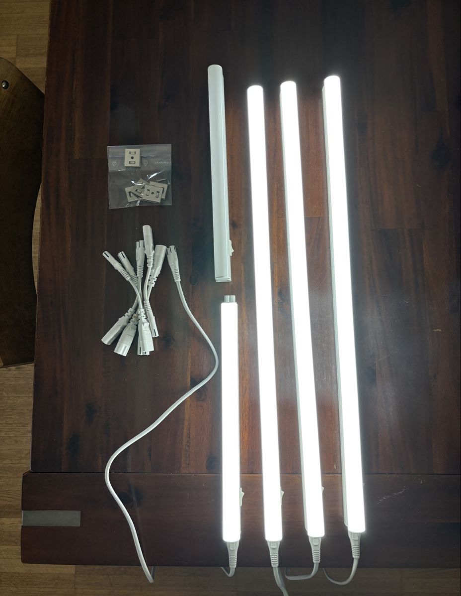 Lampes: Noxion Batline 5x – D'occasion à Castione par semc 2