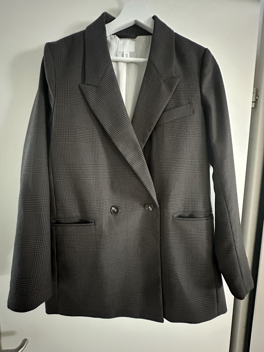 H&M Jacken: Chic H&M Checked Blazer, Size 40, Autumn Style – Neu (gemäss Beschreibung) aus Uster von Ehol01