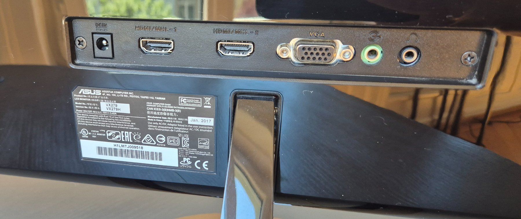 Asus Monitor: Monitor Asus VX279H – Usato da Zürich venduto da lis_f8xs 2