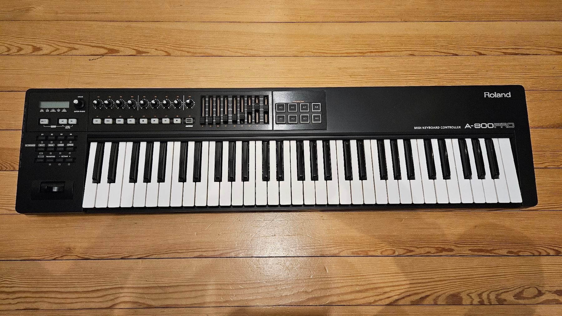 Roland Strumenti musicali: ROLAND A-800PRO MIDI Keyboard Controller – Usato da Aarau venduto da .Kosta. 1