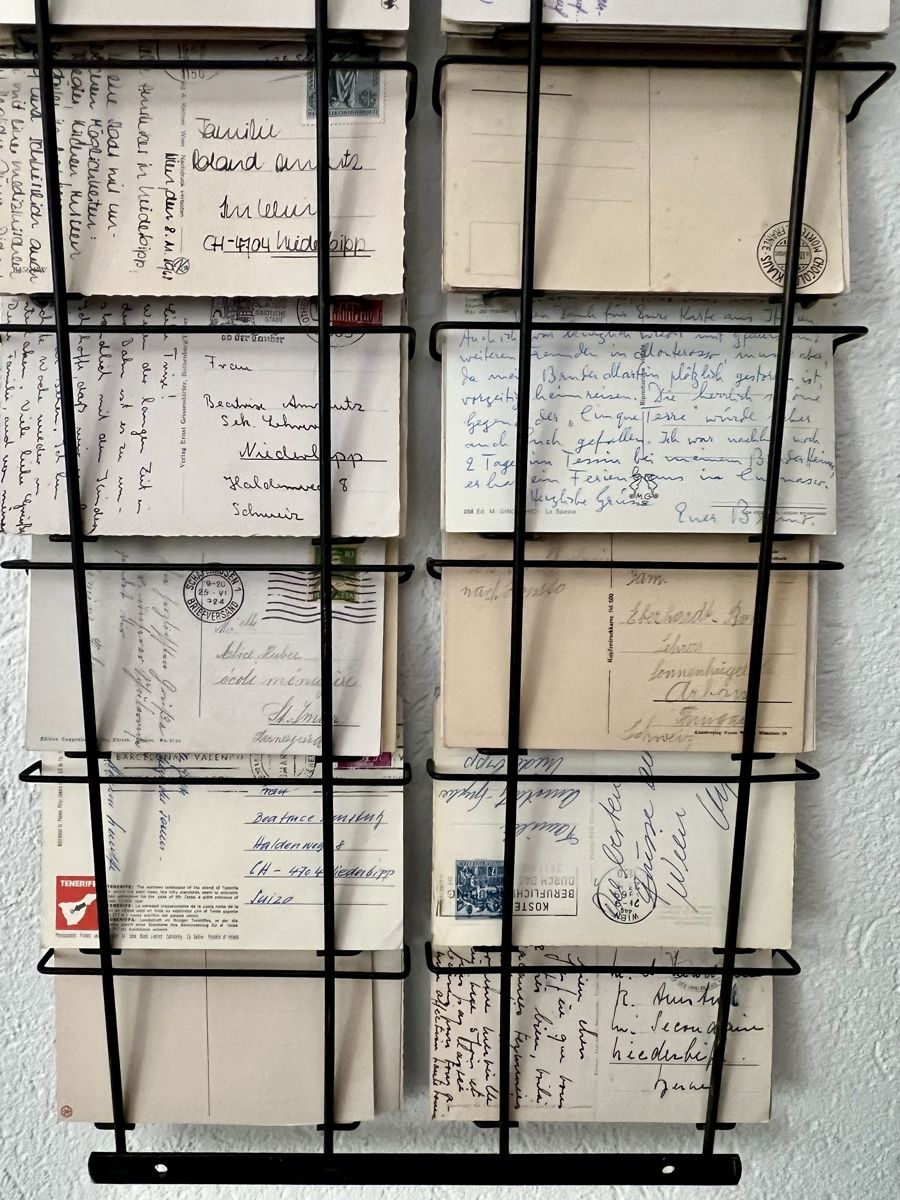 Cartoline postali: 120 Vintage Postkarten Sammlung mit Wandhalter Kartenständer – Usato da Hunzenschwil venduto da Madachica 6