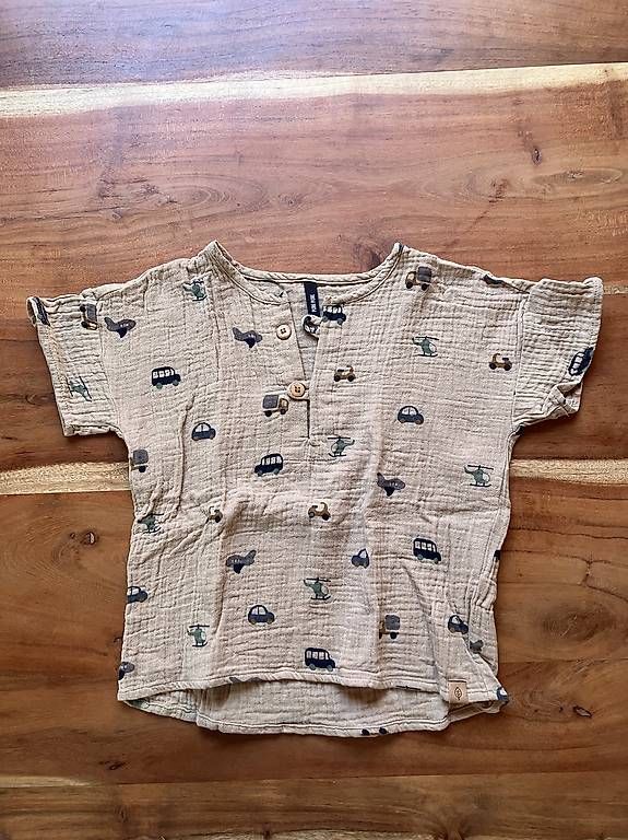 Camicie, T-shirt & Polo: Wunderschönes Fahrzeugoberteil – Nuovo (secondo la descrizione) da Winterthur venduto da horvath09
