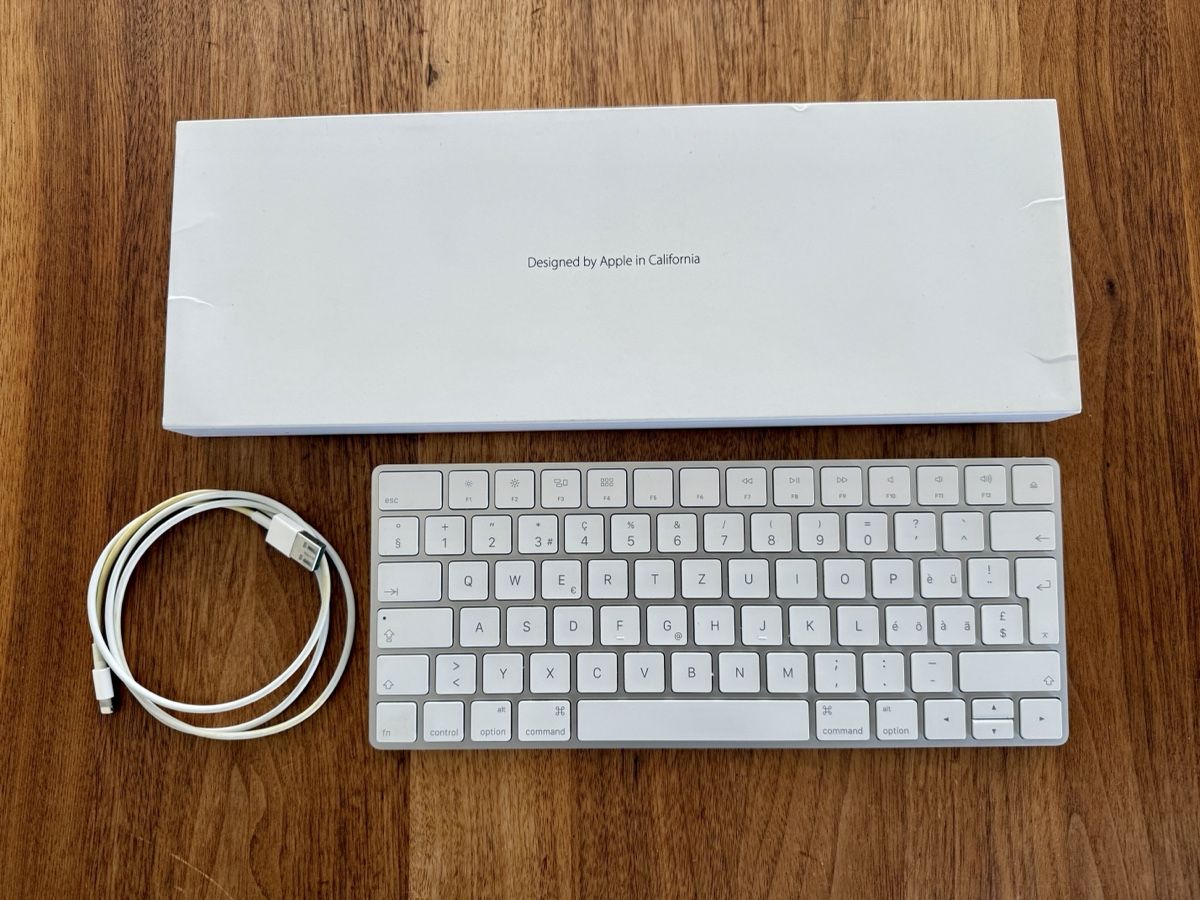 Apple Tastiere: Clavier Apple Magic Keyboard A1644 CH – Usato da Bussigny venduto da Bliss46