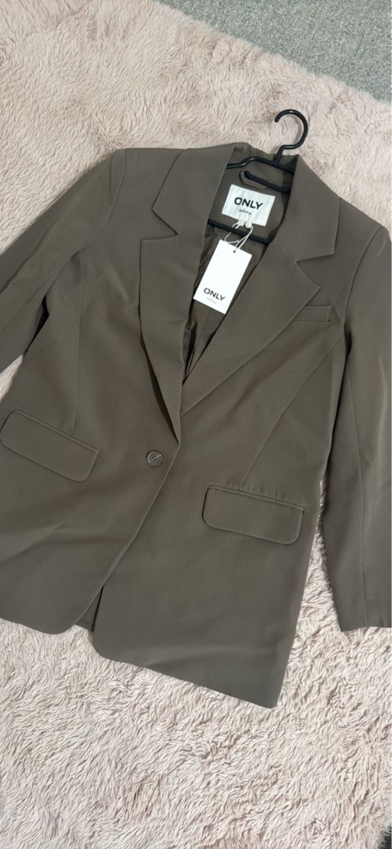 Only Giacche: Eleganter neuer Blazer von ONLY – Nuovo e nell'imballaggio originale da Benglen venduto da Shamily