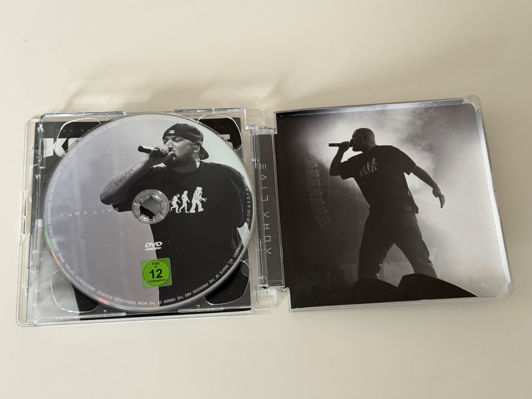 Tutti i DVDs: Kool Savas - Aura Live CD/DVD – Usato da Altstätten SG venduto da sheamus 3