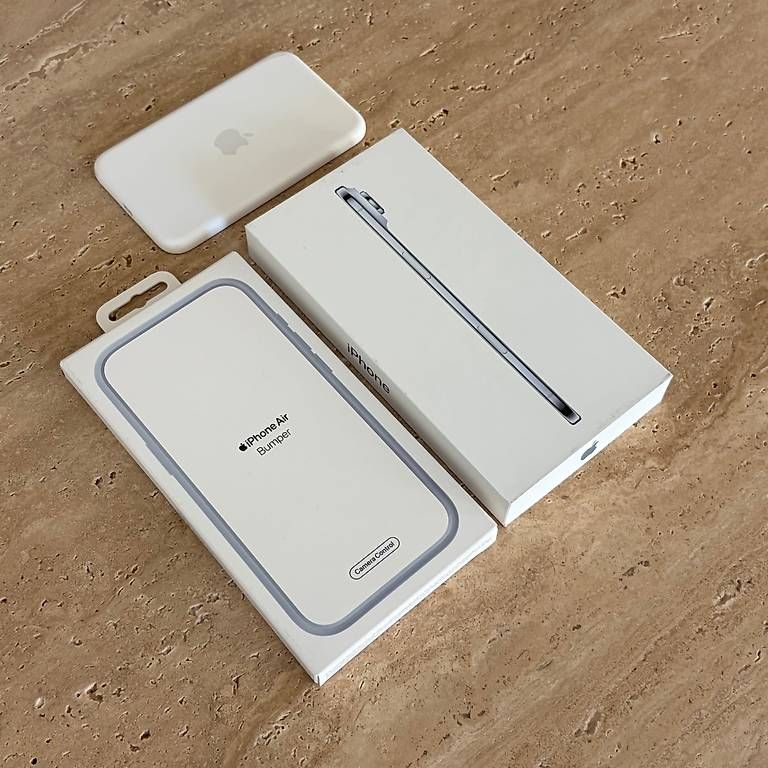 Apple Telefoni cellulari / Smartphones: iPhone Air 512Gb NEW – Nuovo e nell'imballaggio originale da Lausanne venduto da tho_9rs2