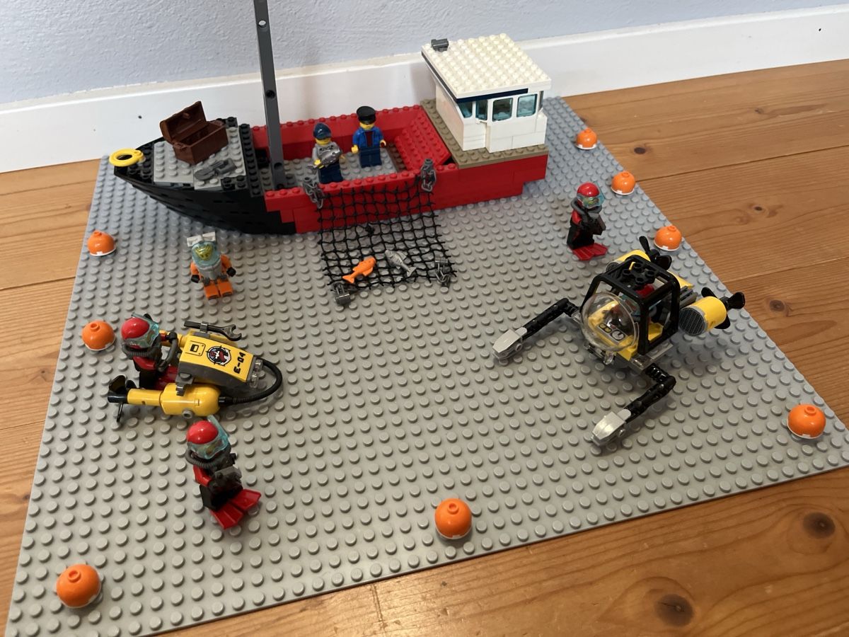 Lego Spielzeuge: Boot mit Ubooten – Gebraucht aus Niederlenz von Markus-74