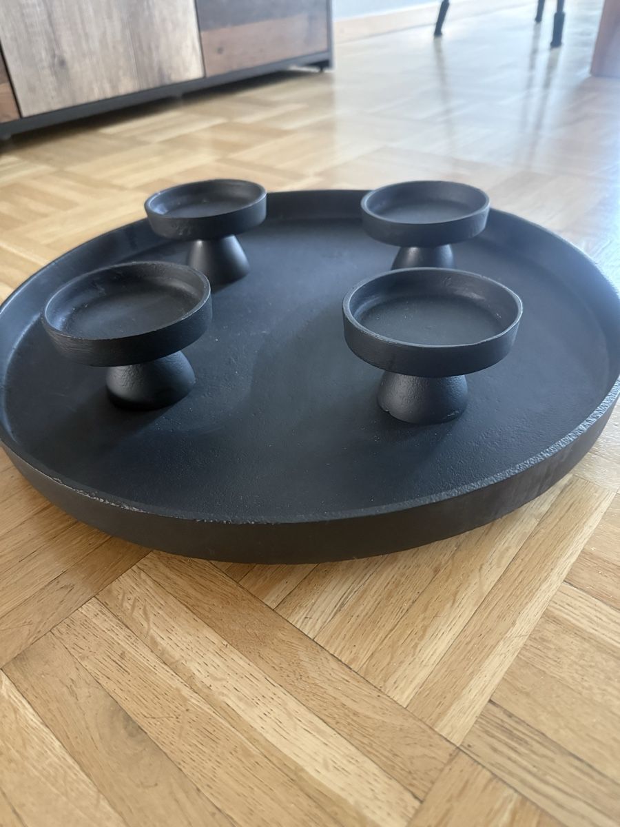 Pfister Tutte le decorazioni: Schwarzes Tablett, neuwertig & stilvoll – Nuovo (secondo la descrizione) da Landquart venduto da vision22850
