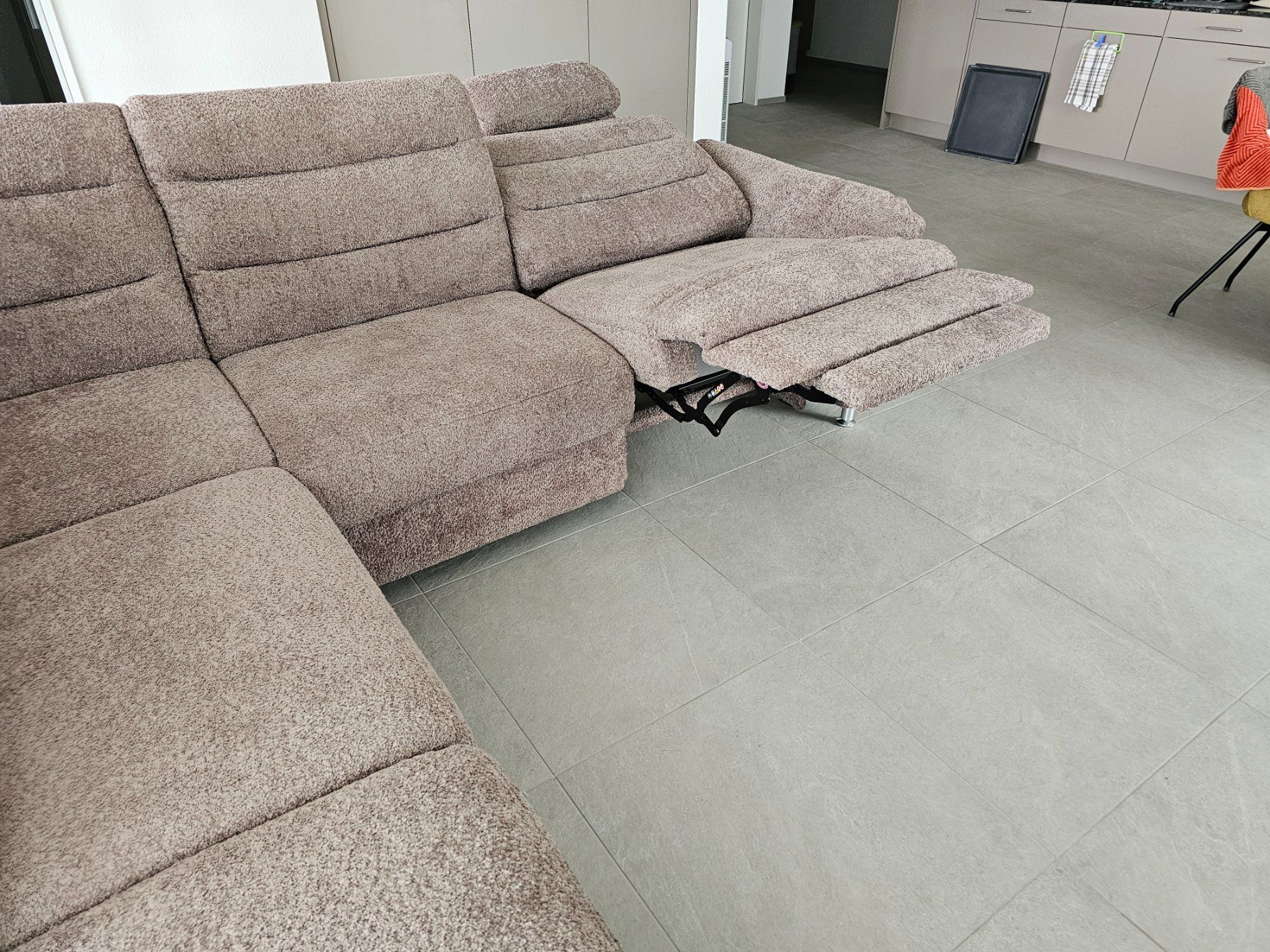Divani: Neues Ecksofa- Ottomane – Nuovo (secondo la descrizione) da Wohlen AG venduto da moz_p8rd 6