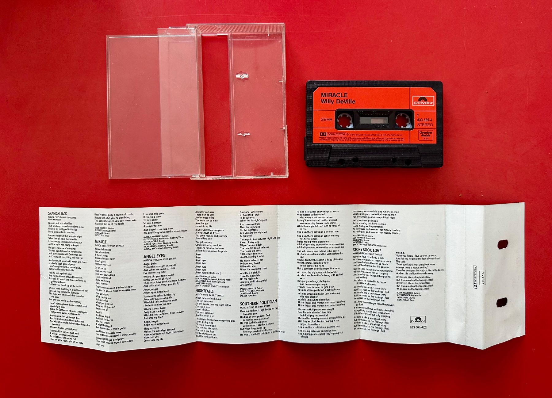 Musicassette: K7 Tape WILLY DEVILLE "Miracle" 1987 – Usato da Zürich venduto da EYEBOOKS 2