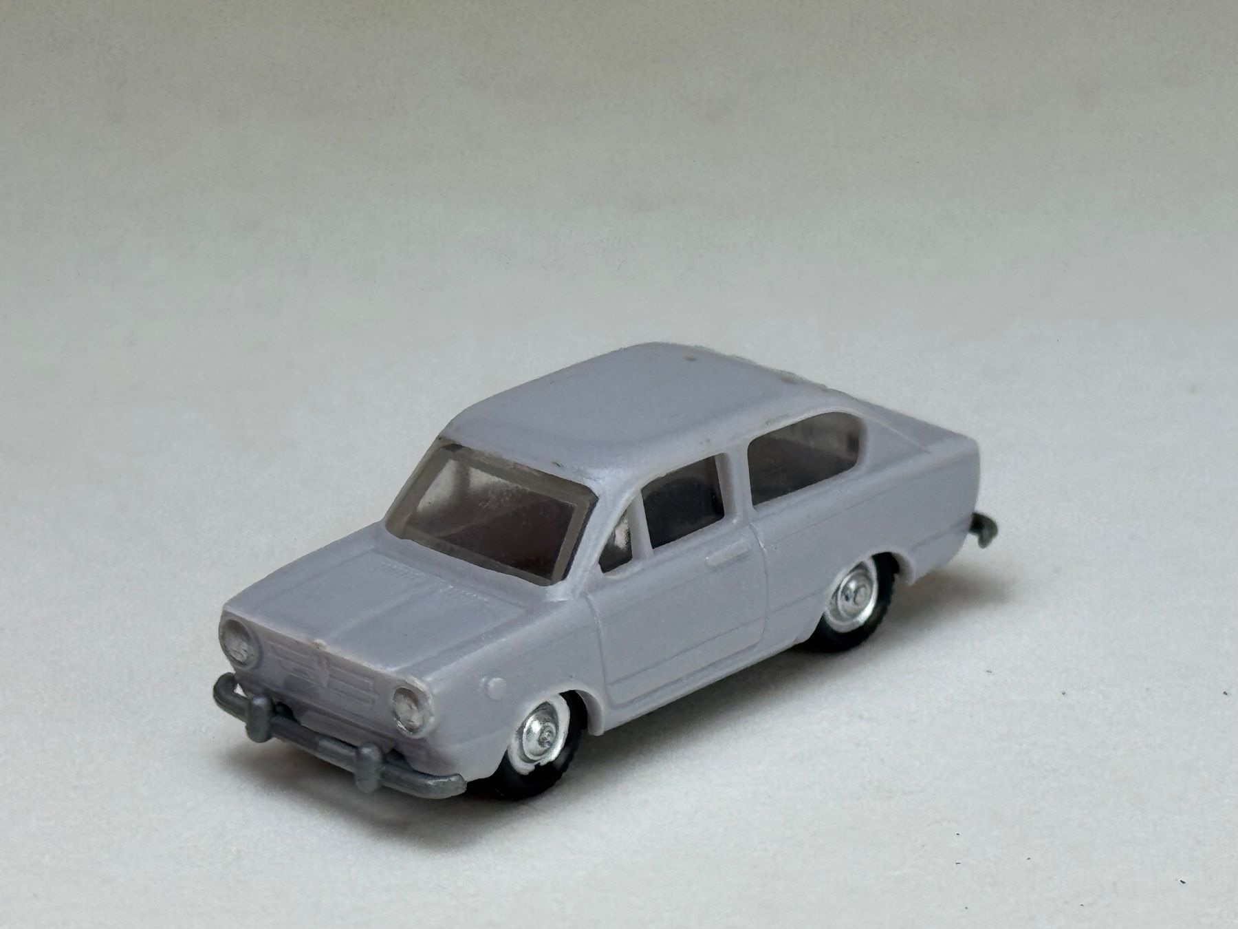 Eko Modellautos: GB1-EKO Fiat 850 hellgrau – Gebraucht aus Elm von Wikmtz