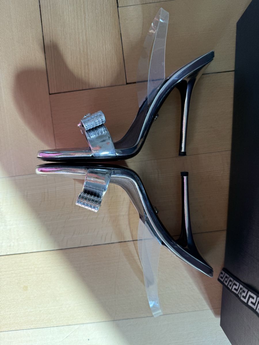 Versace Scarpe da donna: LUXURY DESIGNER VERSACE MULES WITH ORIGINAL BOX 37 – Nuovo (secondo la descrizione) da Baden venduto da agora_newgeneration 4
