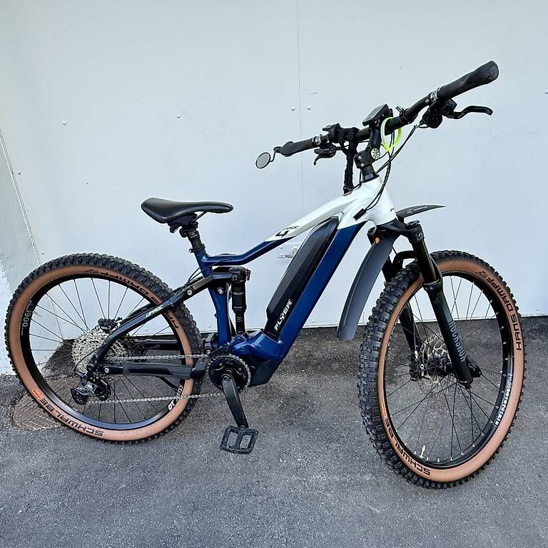 Velos: Uproc4 – Gebraucht aus Chur von Reginn 3
