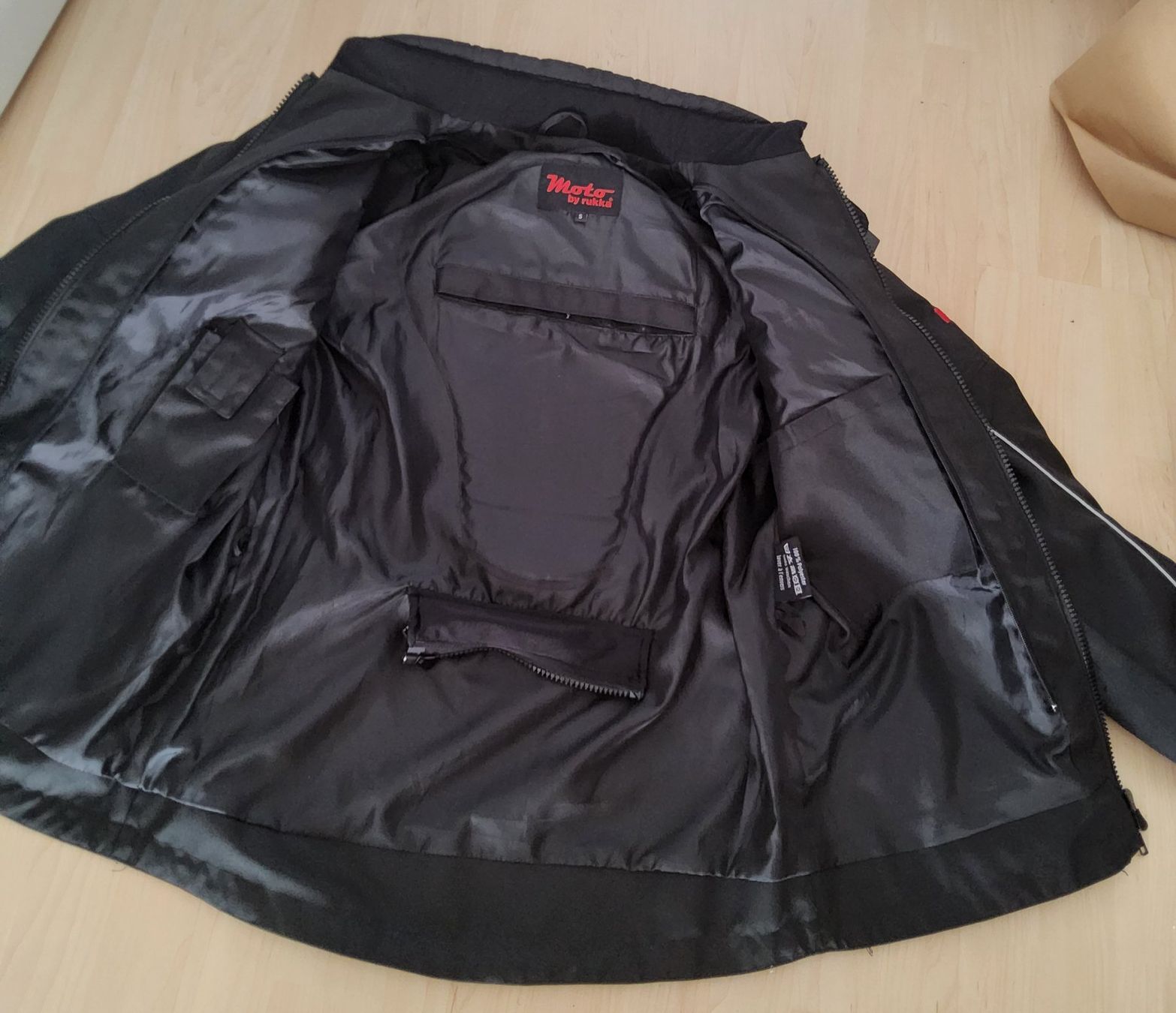 Rukka Jacken: Schwarze Rukka Moto Motorradjacke Gr. S — mit lnnenjacke – Gebraucht aus Diegten von ayla2009 2