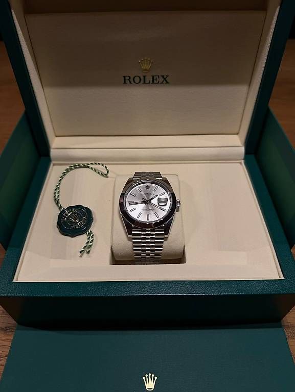 Rolex Montres: Rolex Datejust 41, 2026, Ref. 126300 – D'occasion à Winterthur par Ar.B 1