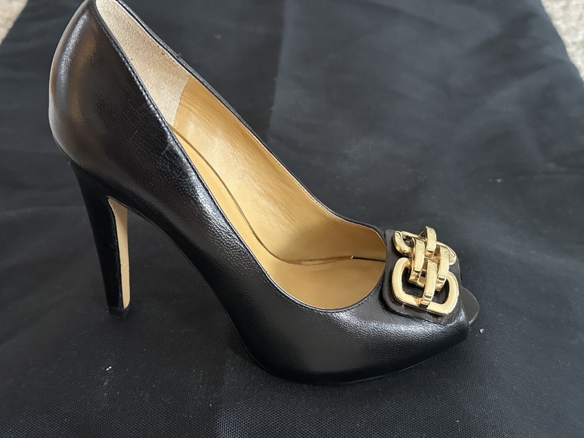 Scarpe da donna: Schuhe – Usato da Dübendorf venduto da Martha06 1